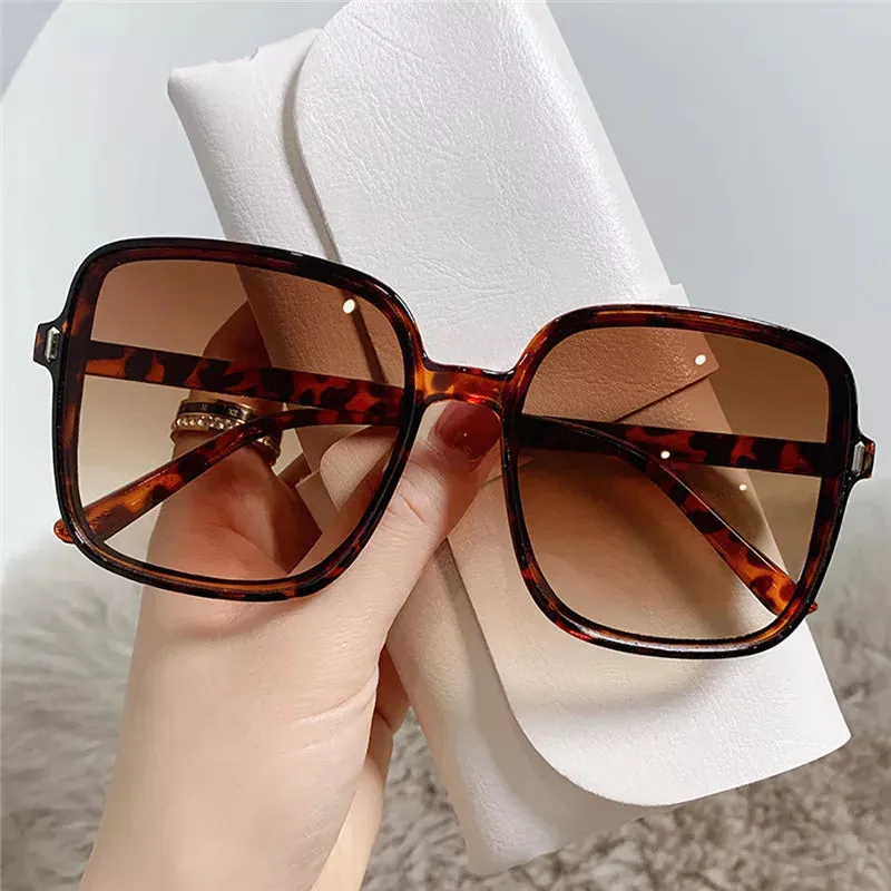 2024 Summer Sunglasses Shades for Women Fashion Eyewear Decorative Exquisite Square Driving Fishing Glasses Gafas De Sol Para