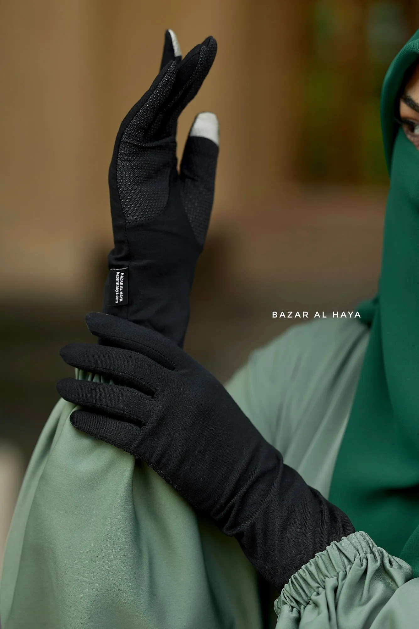 Black Plain Touch Screen Gloves - One Size