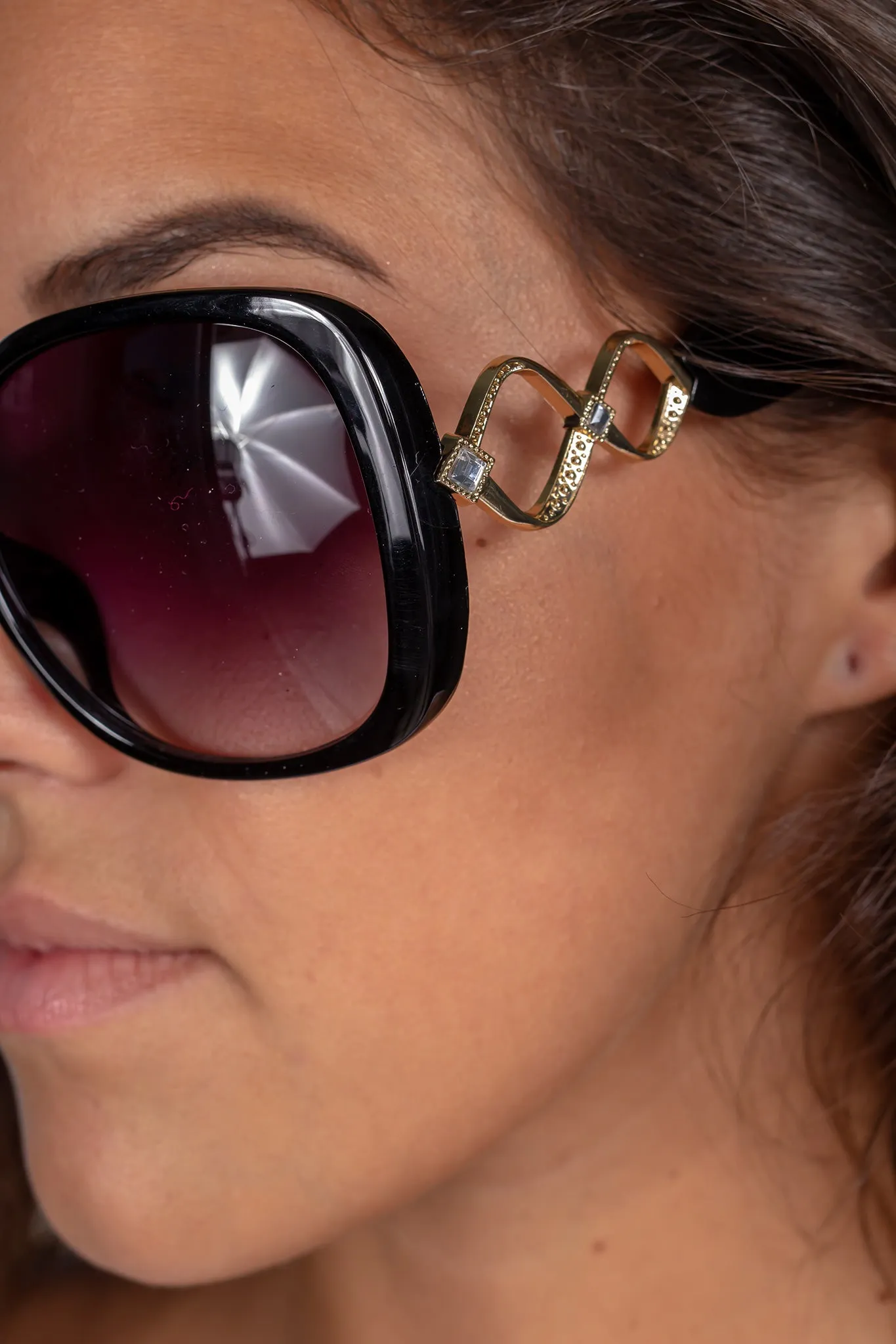 Black Squared Sunglasses with Gold Details