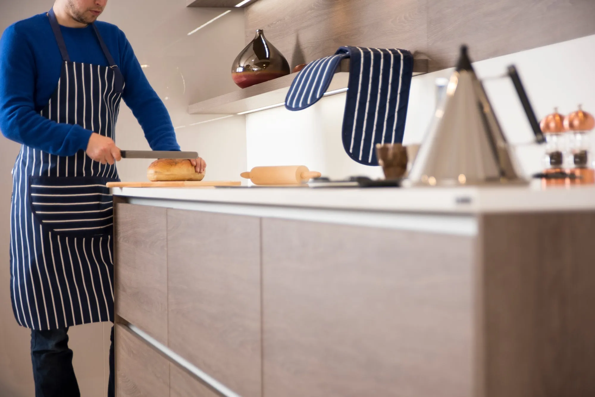 Butchers Stripe Navy & White Double Oven Gloves