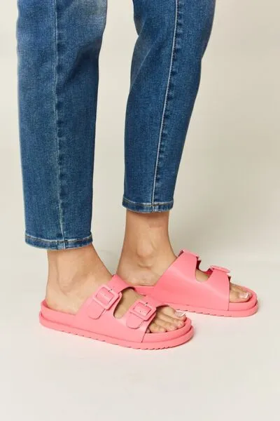 Coral Cove Buckle Sandals