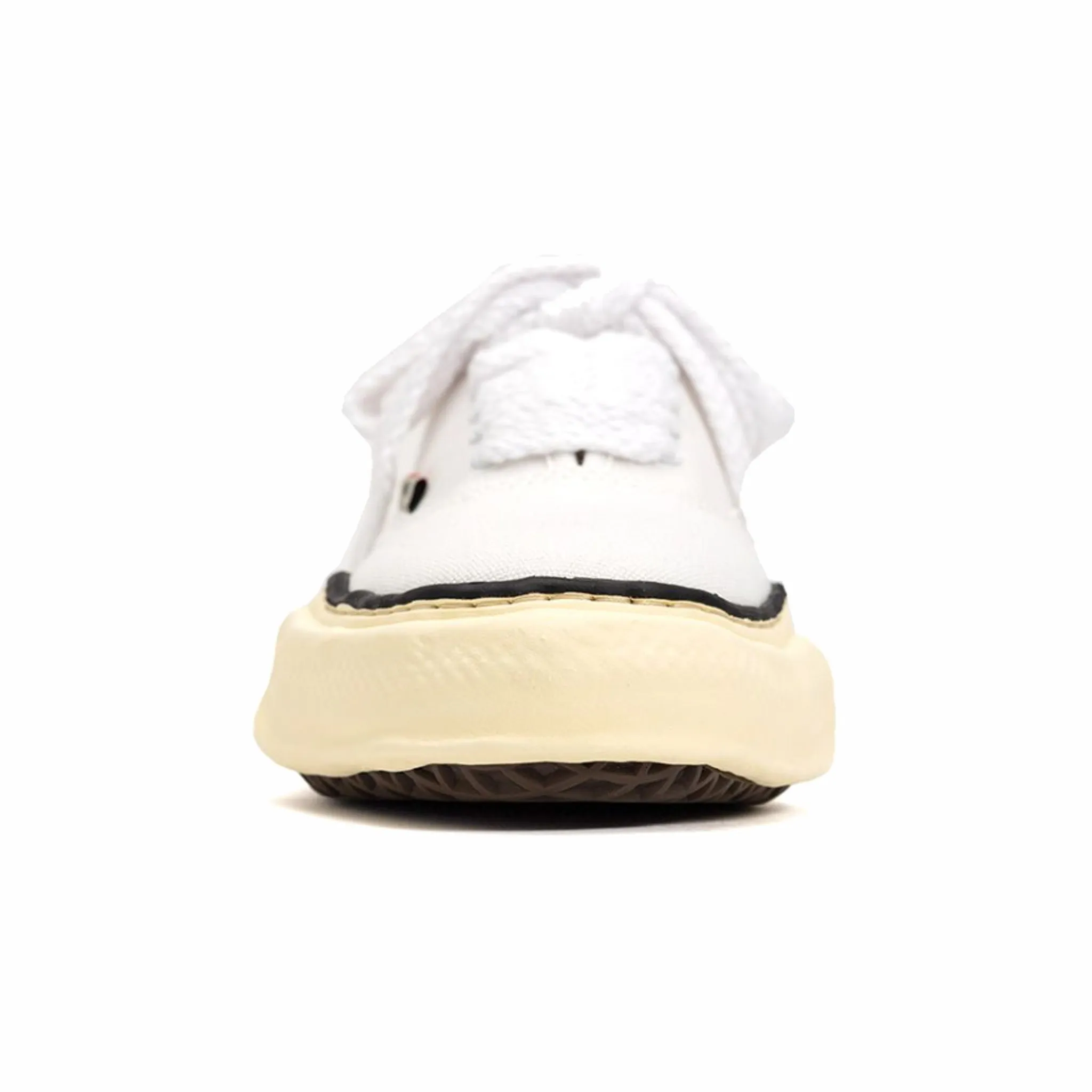 Maison MIHARA YASUHIRO "BAKER" Vintage-Like OG Sole Canvas Low-top Sneaker (White)