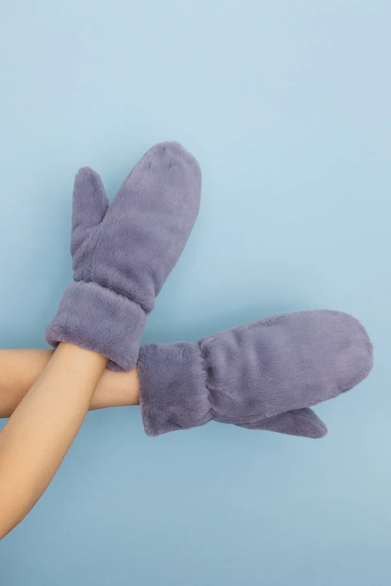 Plush Fleece Lined Cozy Mitten in Soft Colors