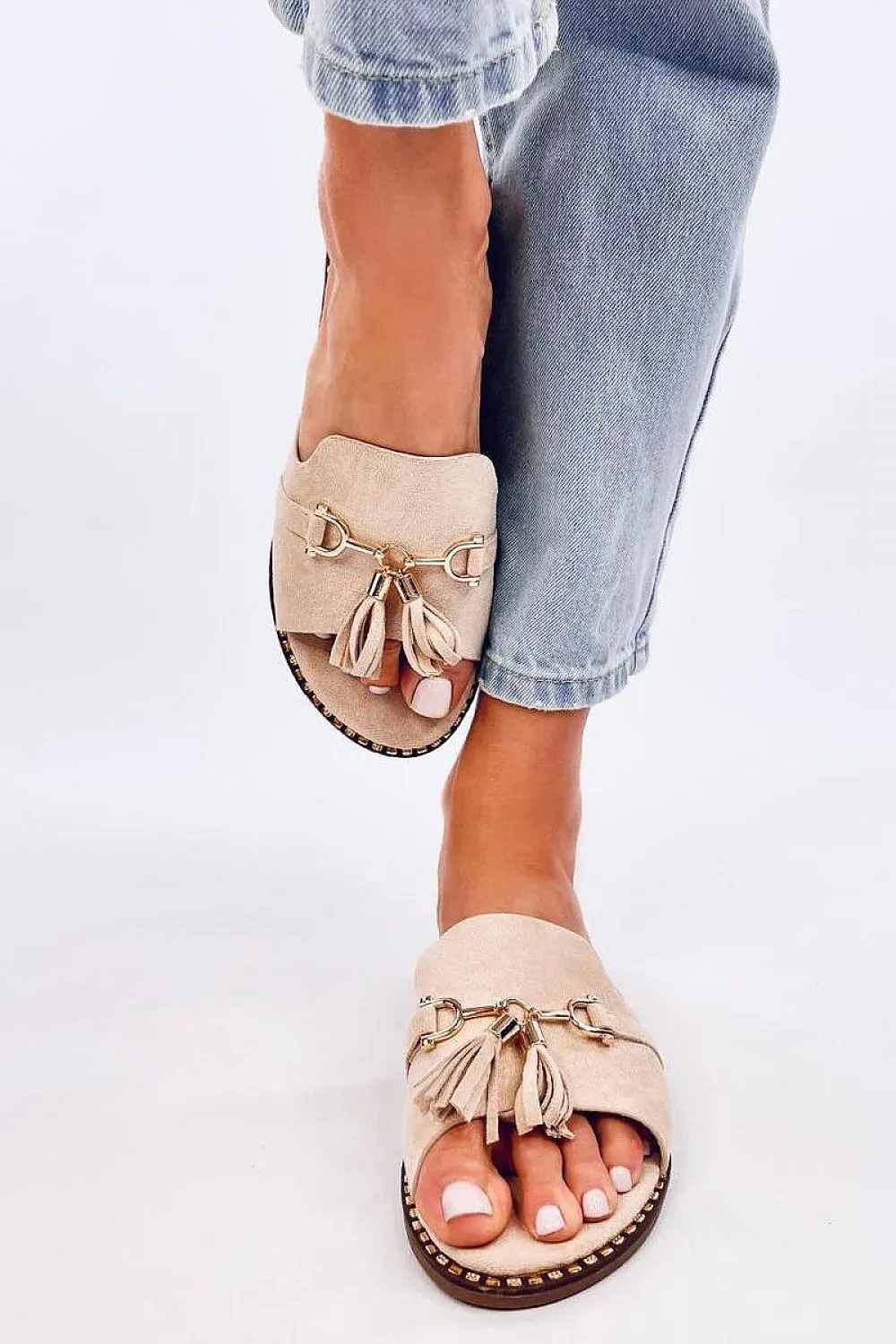 TEEK - Beige Linked Tassel Slides