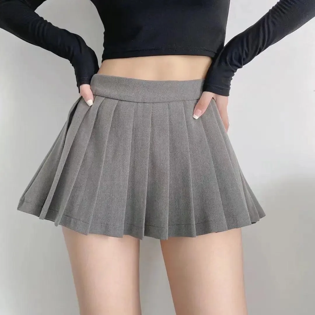 Vintage Pleated Mini Skirts: Stylish Korean Tennis Fashionista